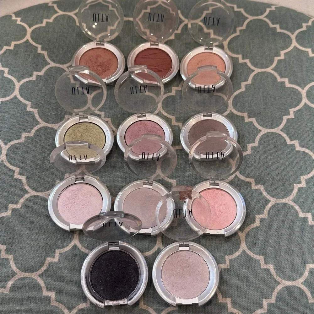 Ulta Beauty 11 Eyeshadow Collection